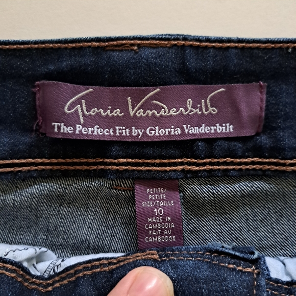 Gloria Vanderbilt The Perfect Fit Petite Jeans - Picture 6 of 10